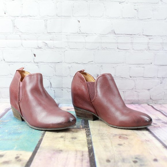 NAYA Felix Chelsea Slip On Ankle Boots Size 8 M - Picture 3 of 9